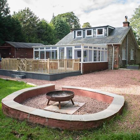 Auchendennan Farm Self Catering Cottages Balloch Exteriör bild