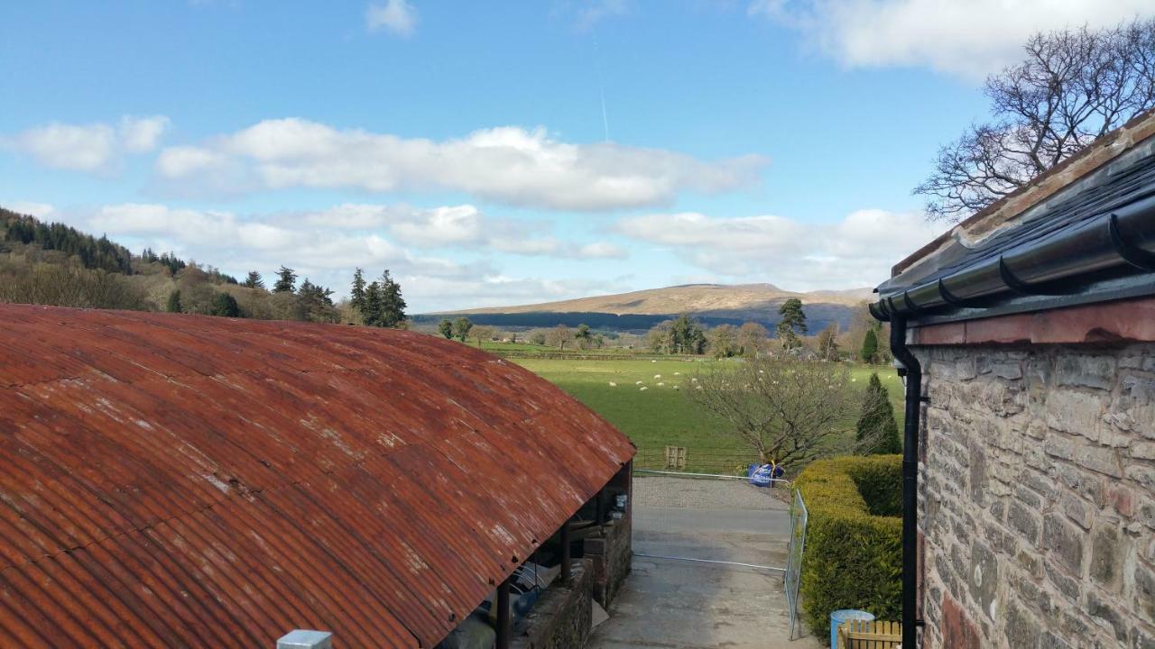 Auchendennan Farm Self Catering Cottages Balloch Exteriör bild